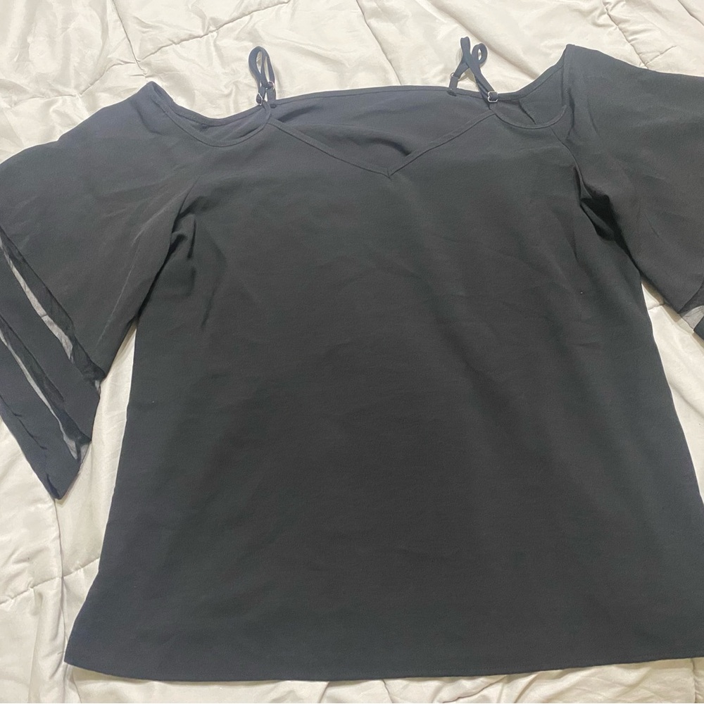 SHEIN Black Cold Shoulder Blouse